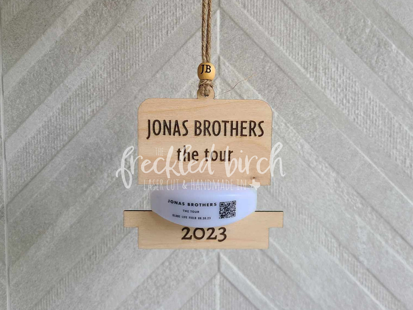 Jonas Brothers The Tour Commemorative Ornament  | Keepsake | Friendship bracelet display